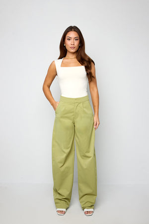 barrel trousers