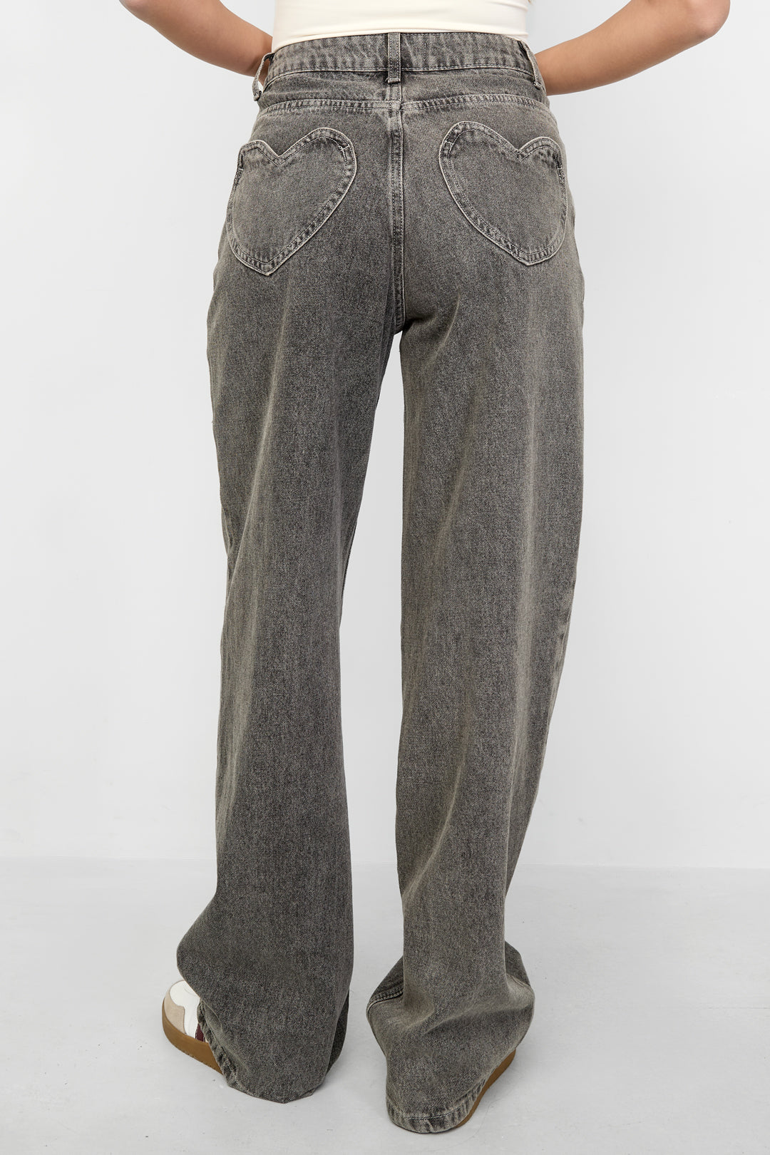 Gimme Casual Heart Straight Denim Pants