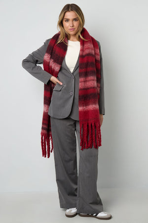 Eleganter Winterschal mit Streifen von Gimme