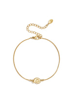 Minimalistisches Armband mit spiralförmiger Muschel