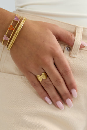 Massiver Ring mit Muscheln