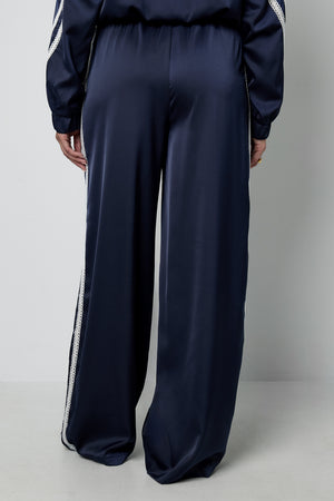 Stylish Fall/Winter 2-Piece Set Straight Pants