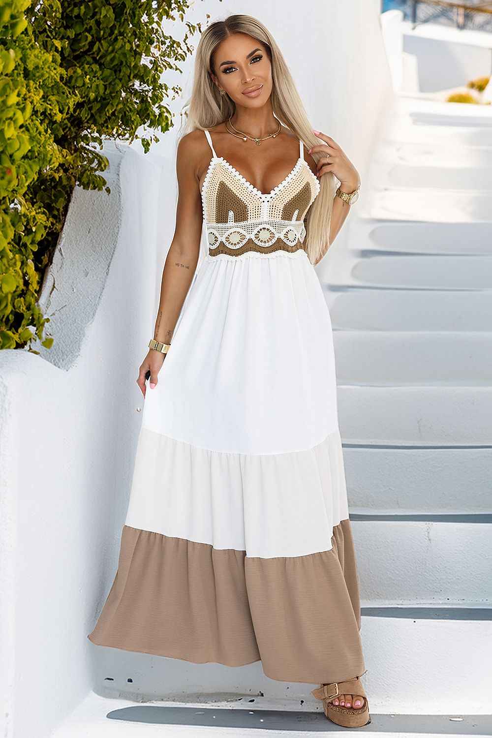 Boho-Maxikleid mit Häkel-Oberteil und schwingendem Rock – Numoco Basic