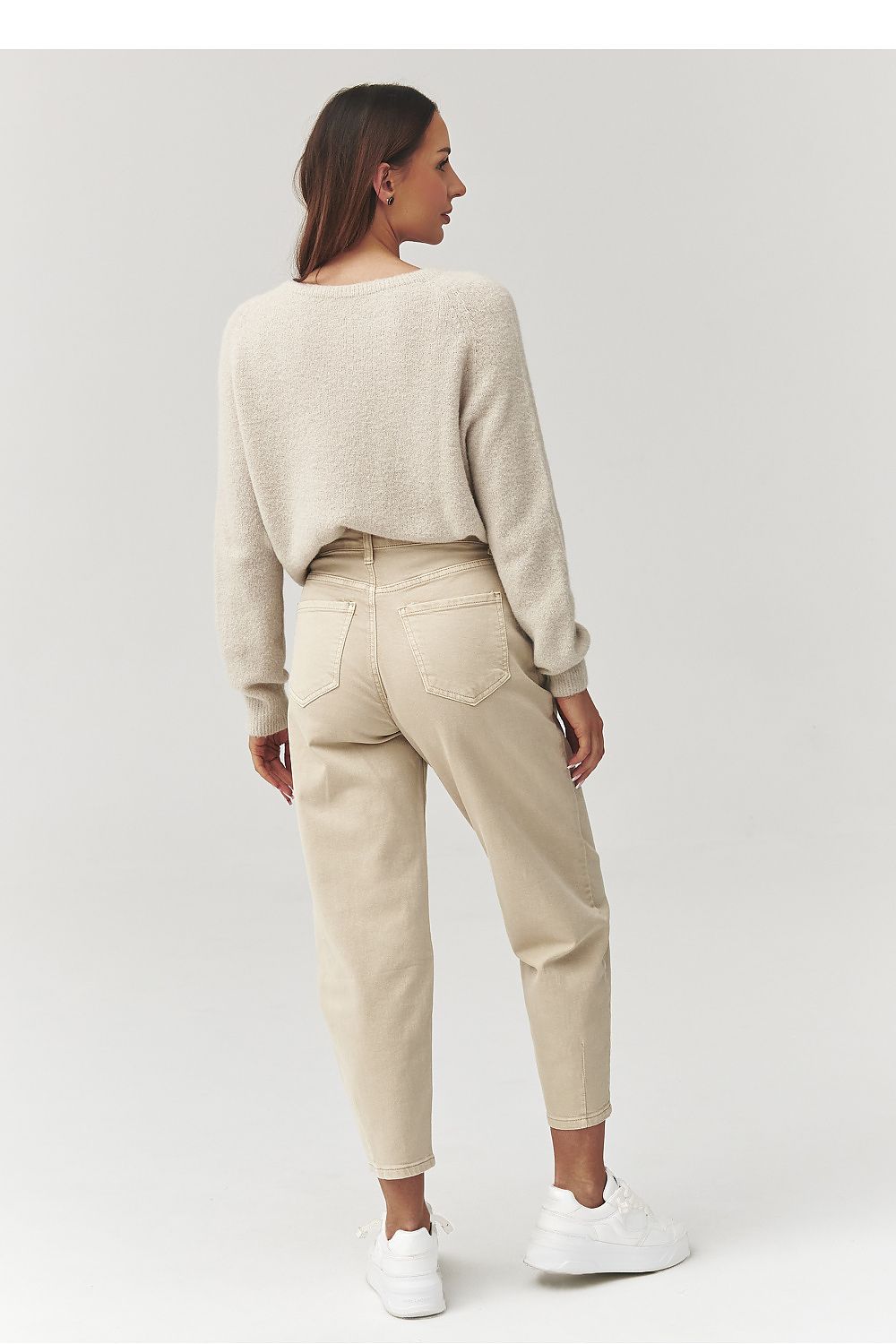 Pullover model 223249 Makadamia