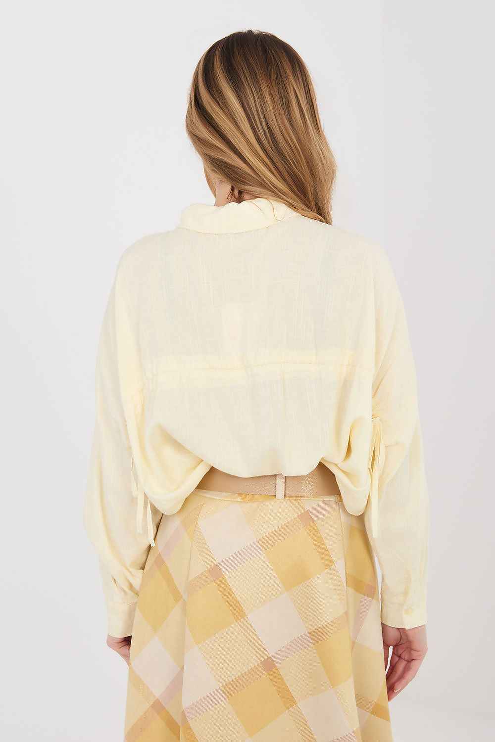 Leichtes Damenhemd mit Leinen & Lyocell – Klassischer Stil mit femininer Rückenbindung