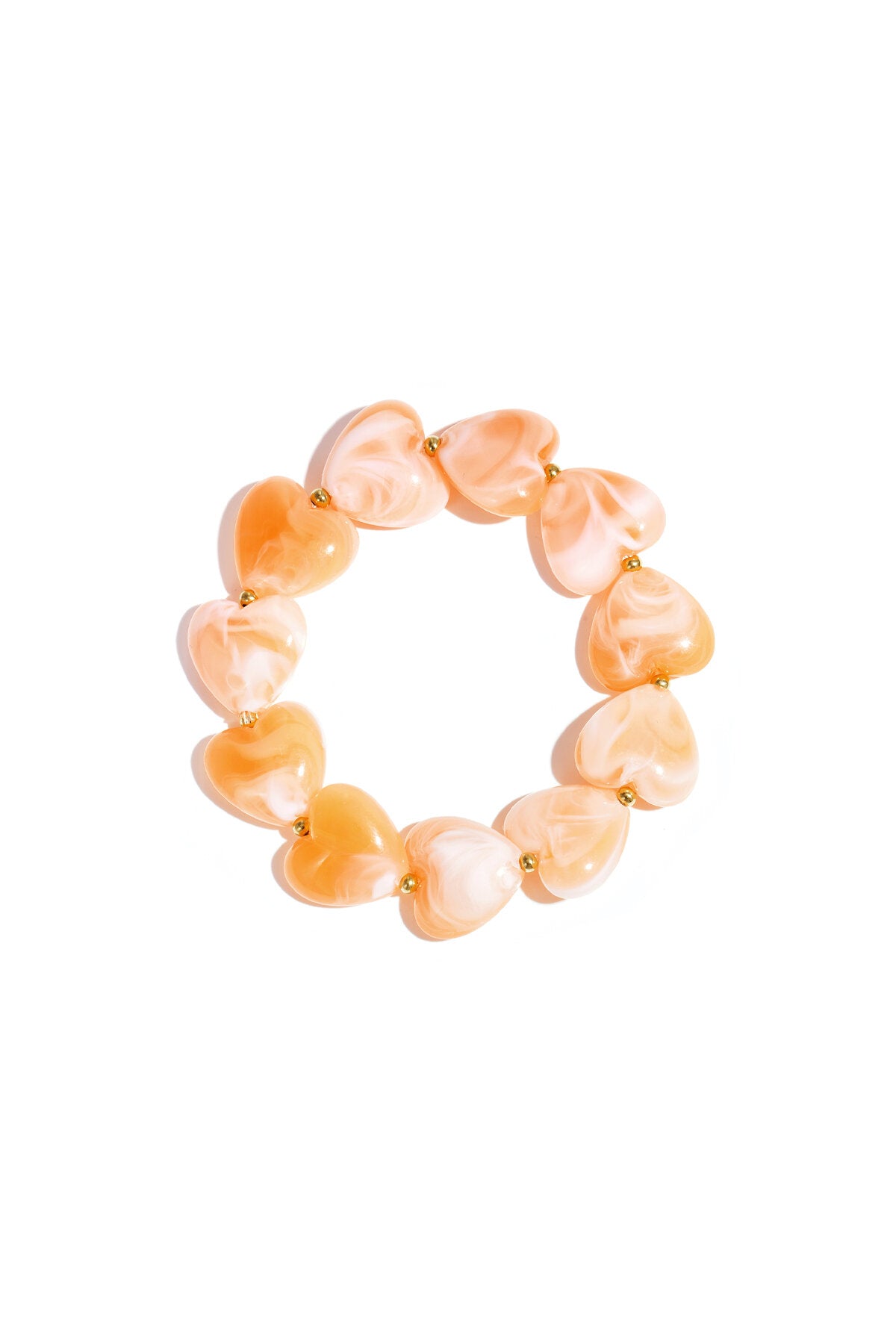Armband mit herzförmigen Perlen