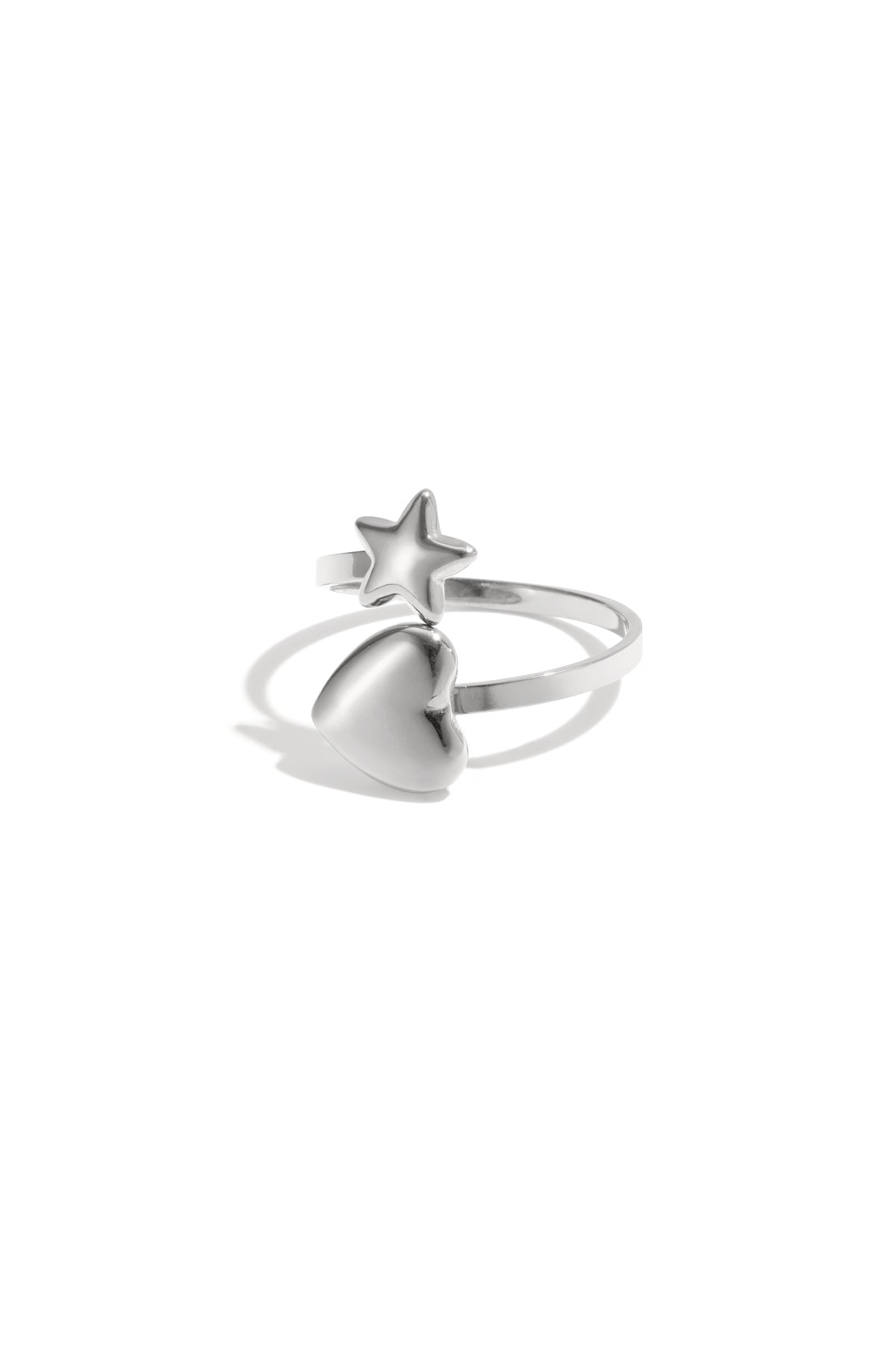 Ring mit Herz und Stern
