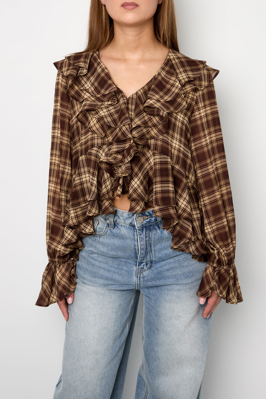 Die karierte Bluse