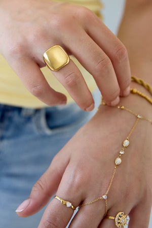 Quadratischer Statement-Ring