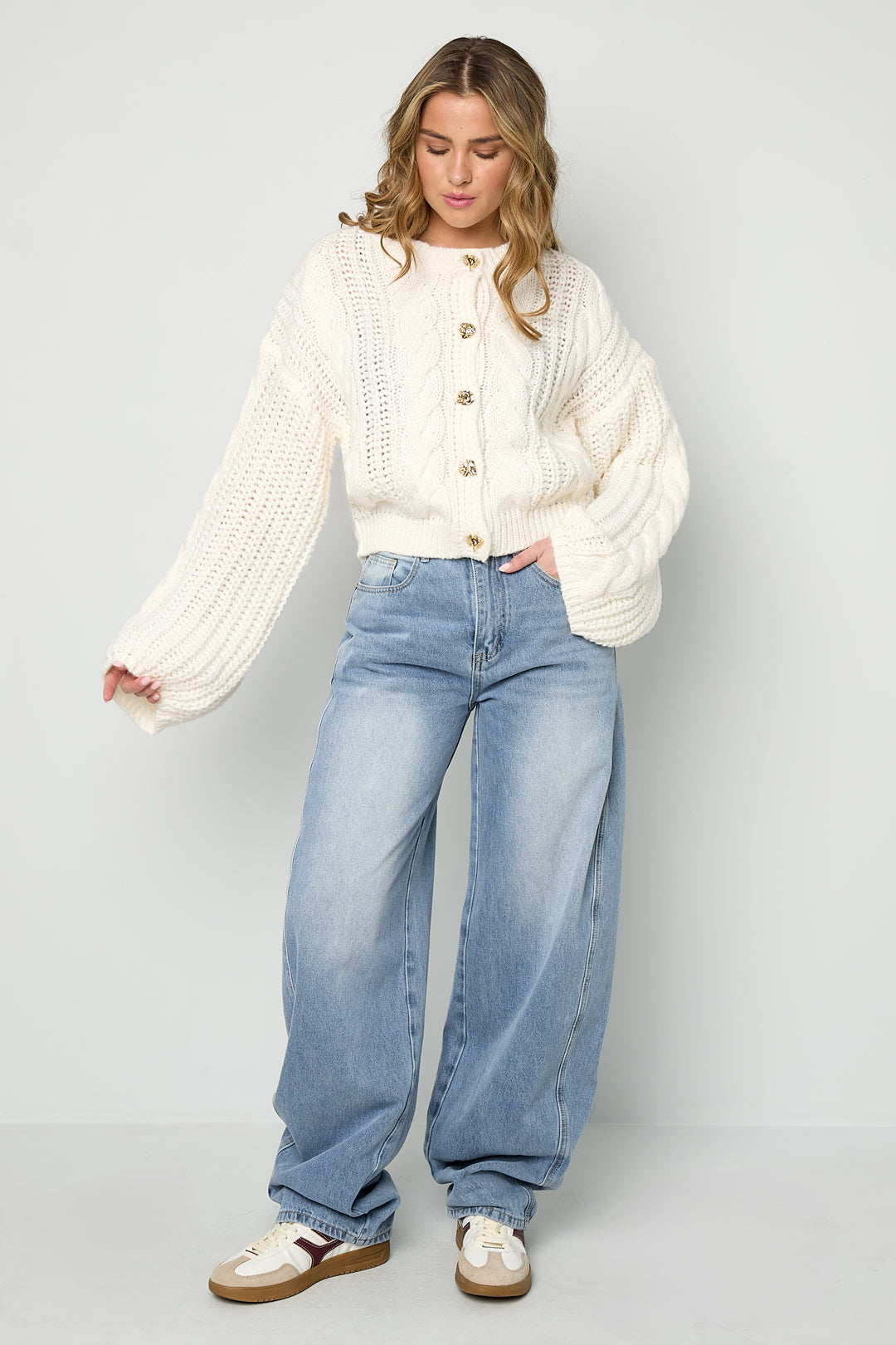 Zopfmuster-Strickjacke