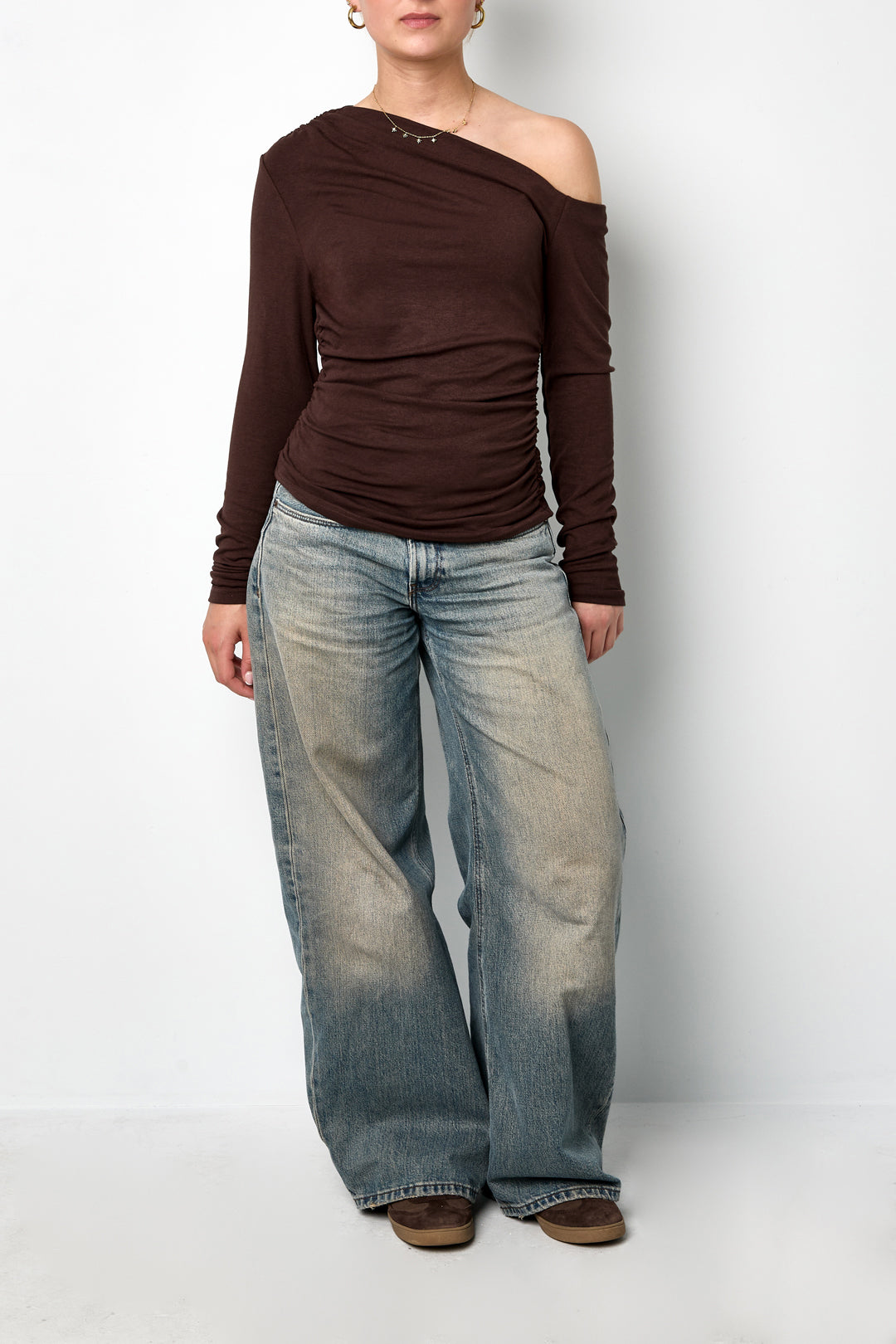 Schulterfreies Langarmshirt