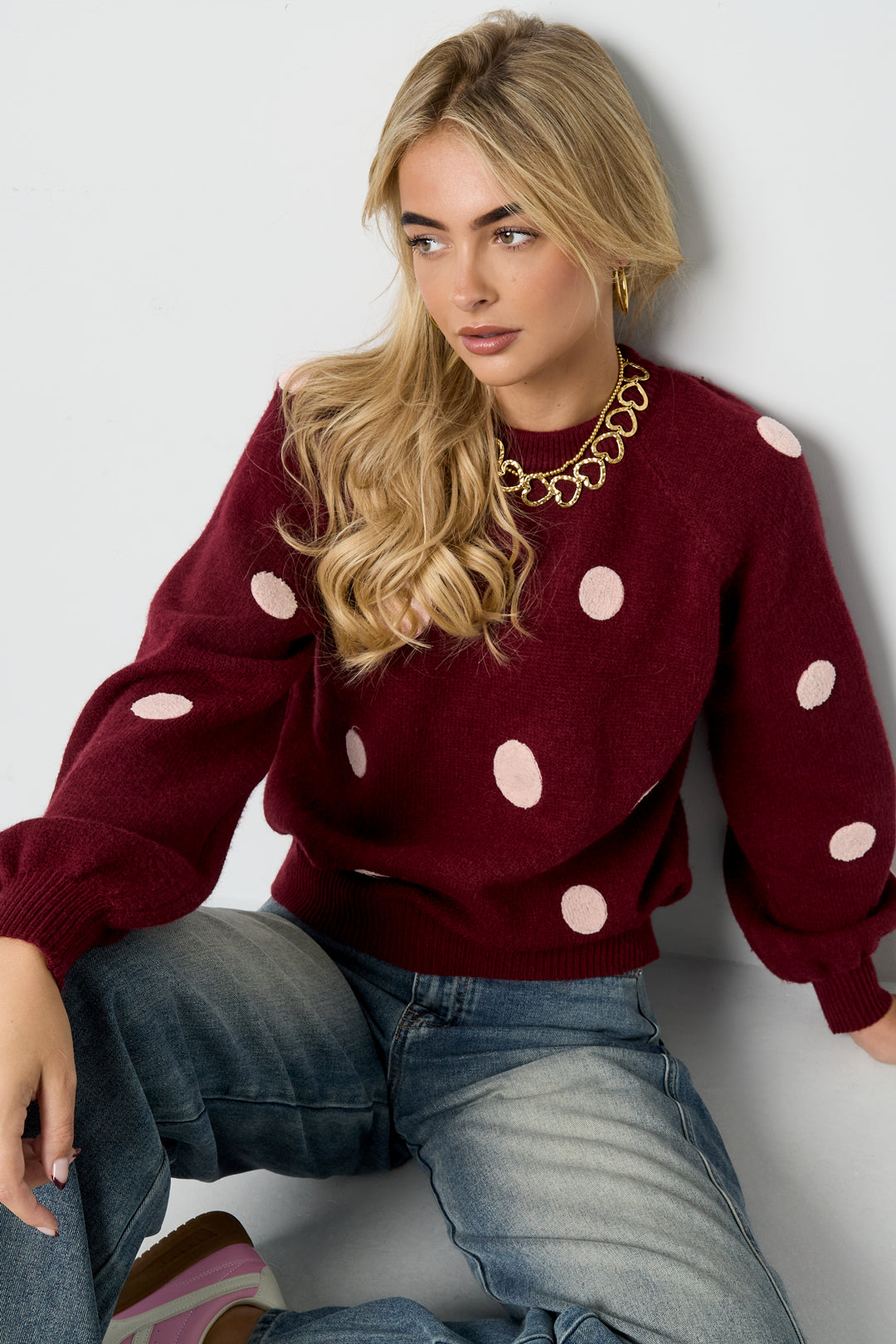 Gepunkteter Pullover