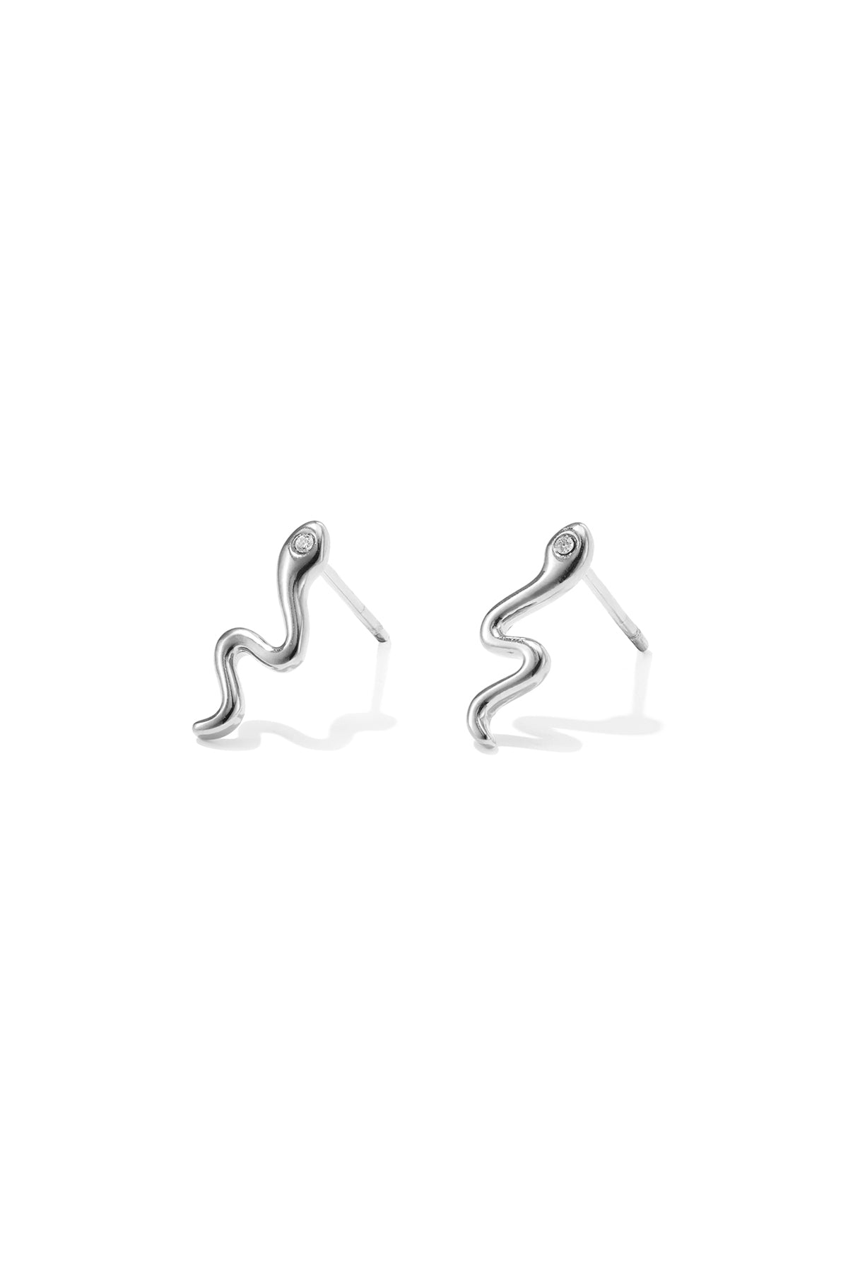Ohrstecker aus Edelstahl, unregelmäßige Form, schlichte Alltags-Serie, Damenschmuck