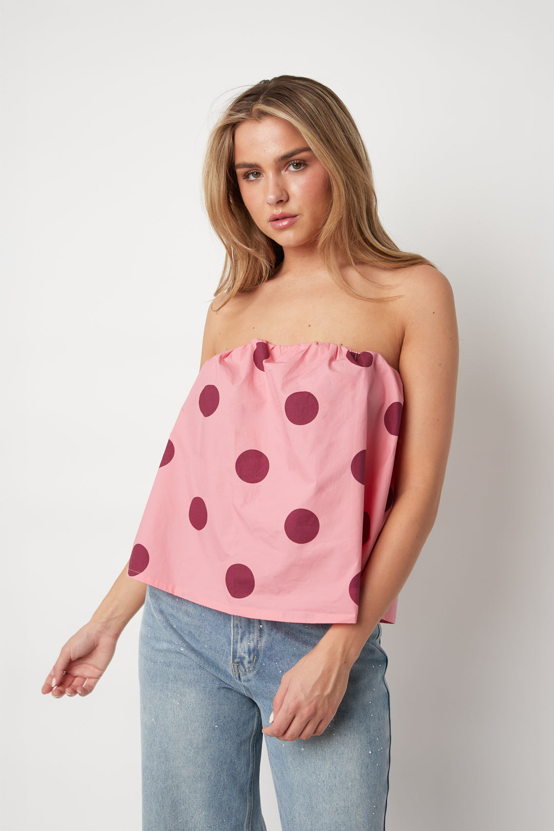 Trägerloses Polka-Dot-Top