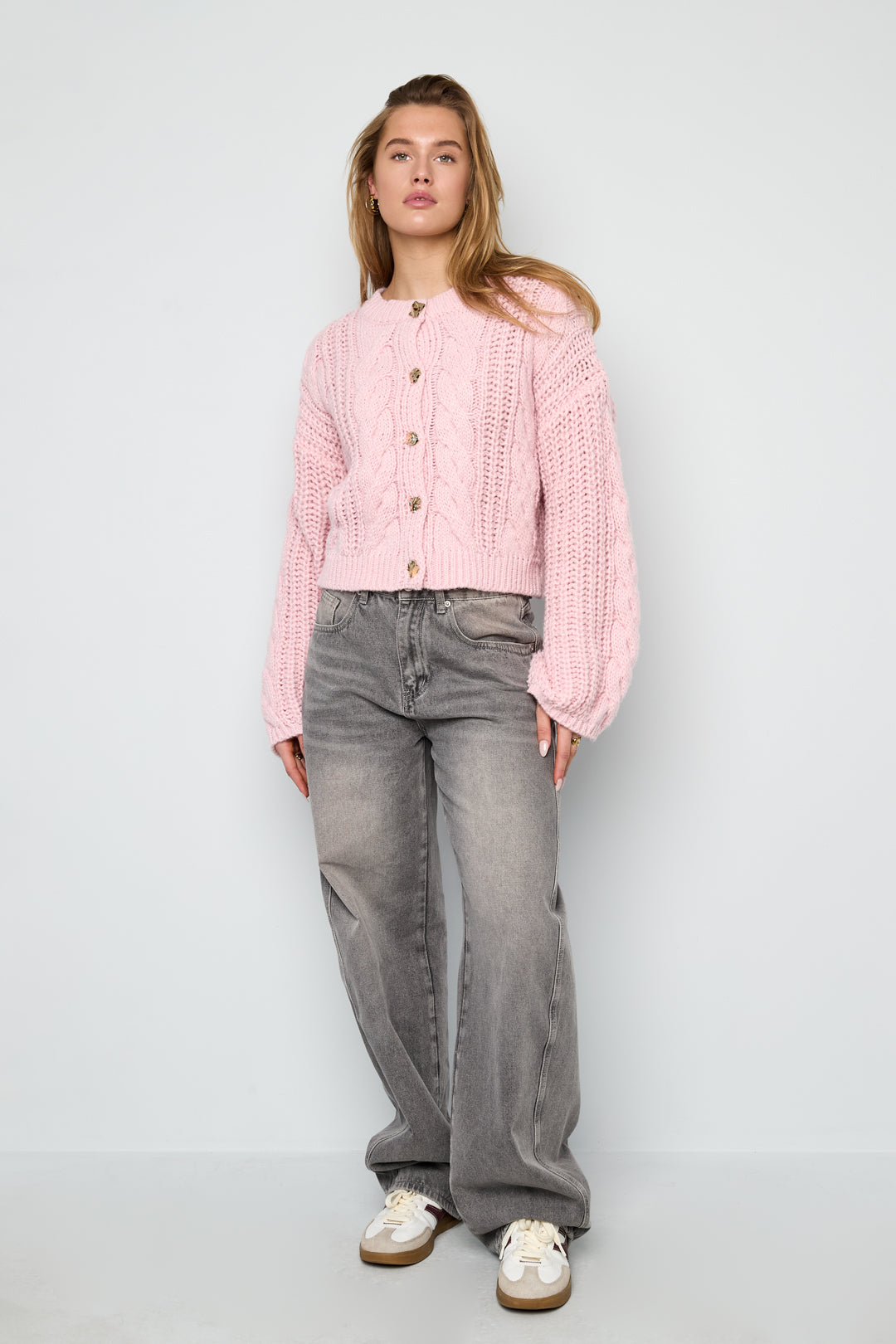 Zopfmuster-Strickjacke