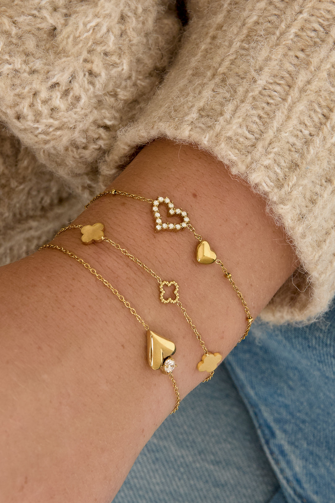 14 Karat vergoldetes Edelstahl-Charm-Armband Herz, schlichte Alltagsserie, Damenschmuck
