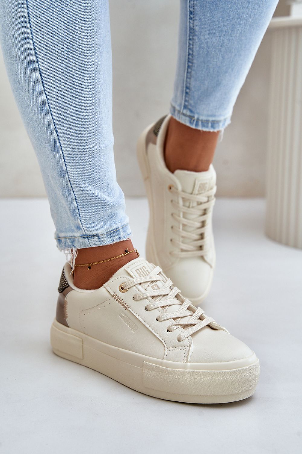  Plateausneaker model 201720 Step in style 