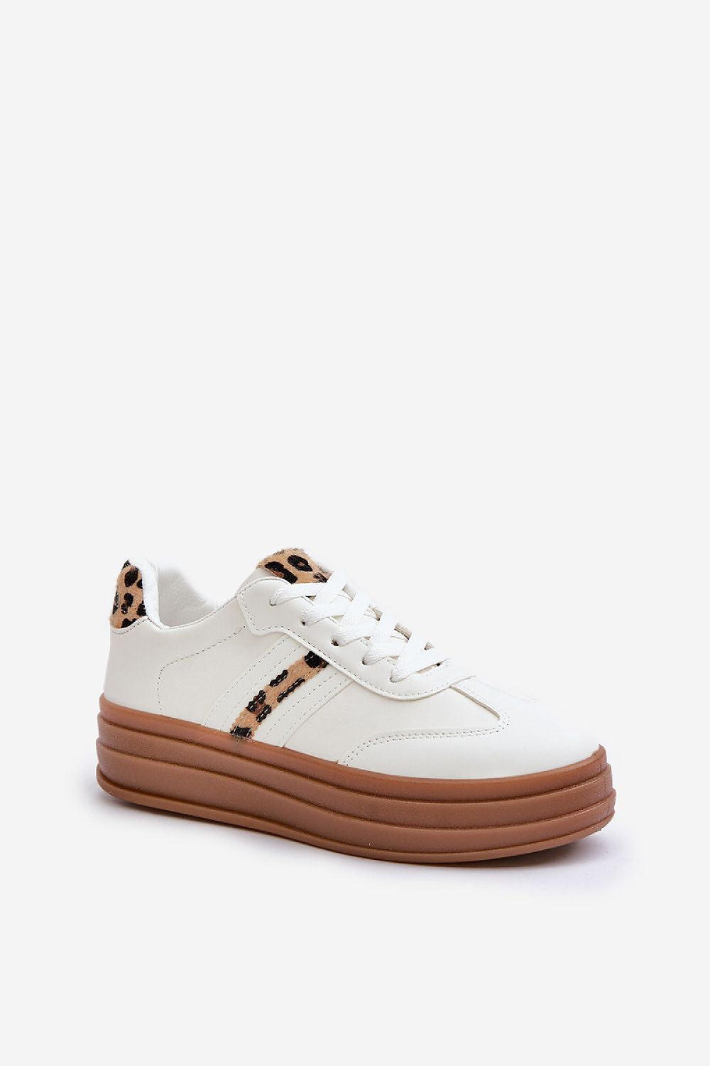  Sportliche Schuhe auf Plattform model 203633 Step in style 