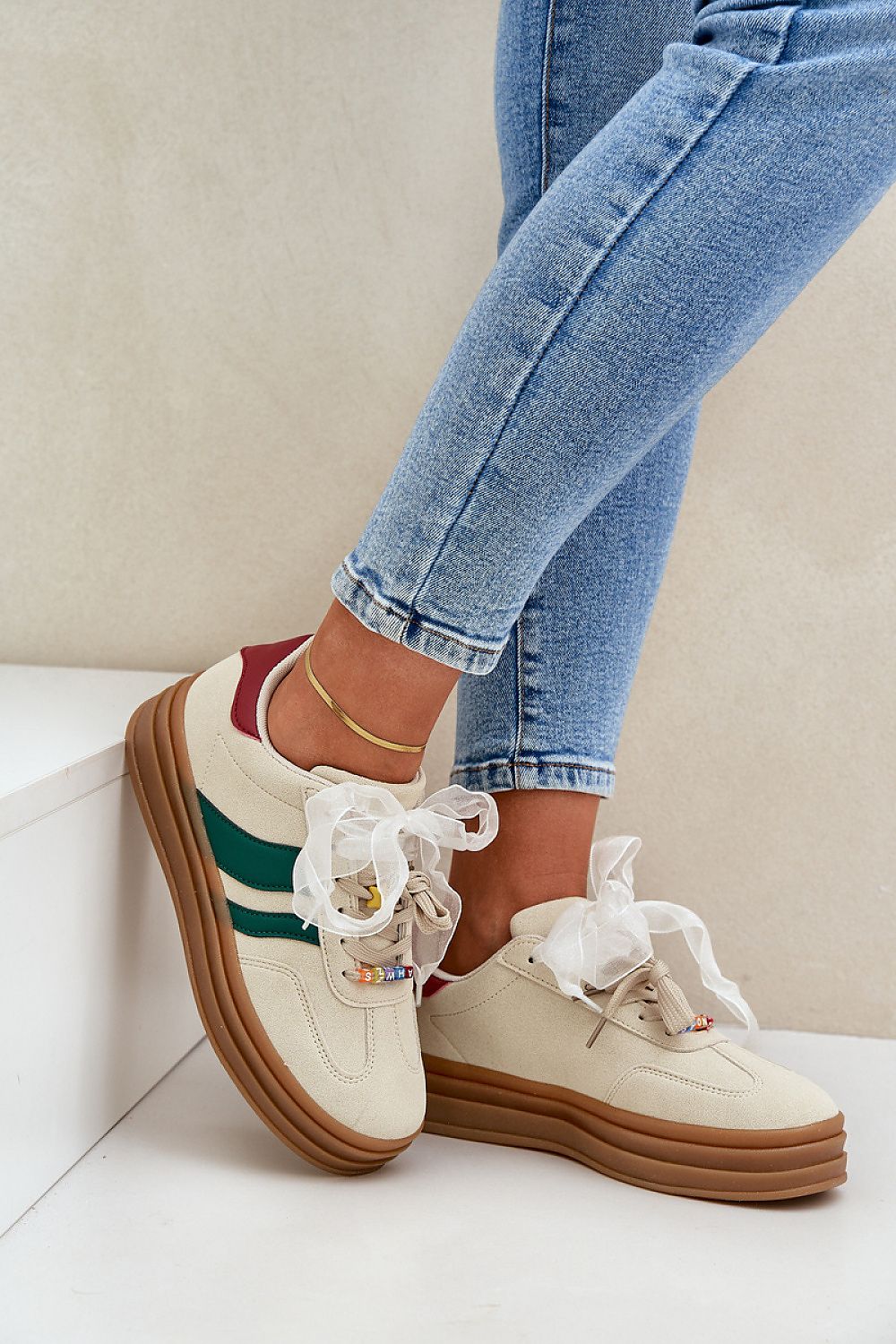  Sportliche Schuhe auf Plattform model 206858 Step in style 