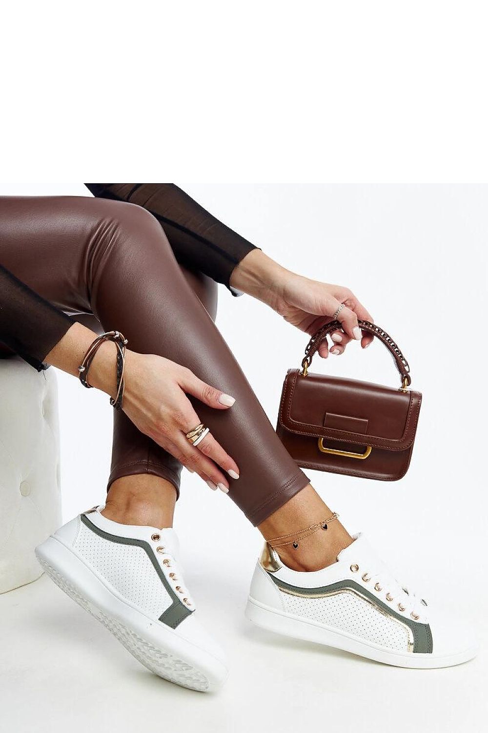  Sportliche Schuhe auf Plattform model 207434 Solea 