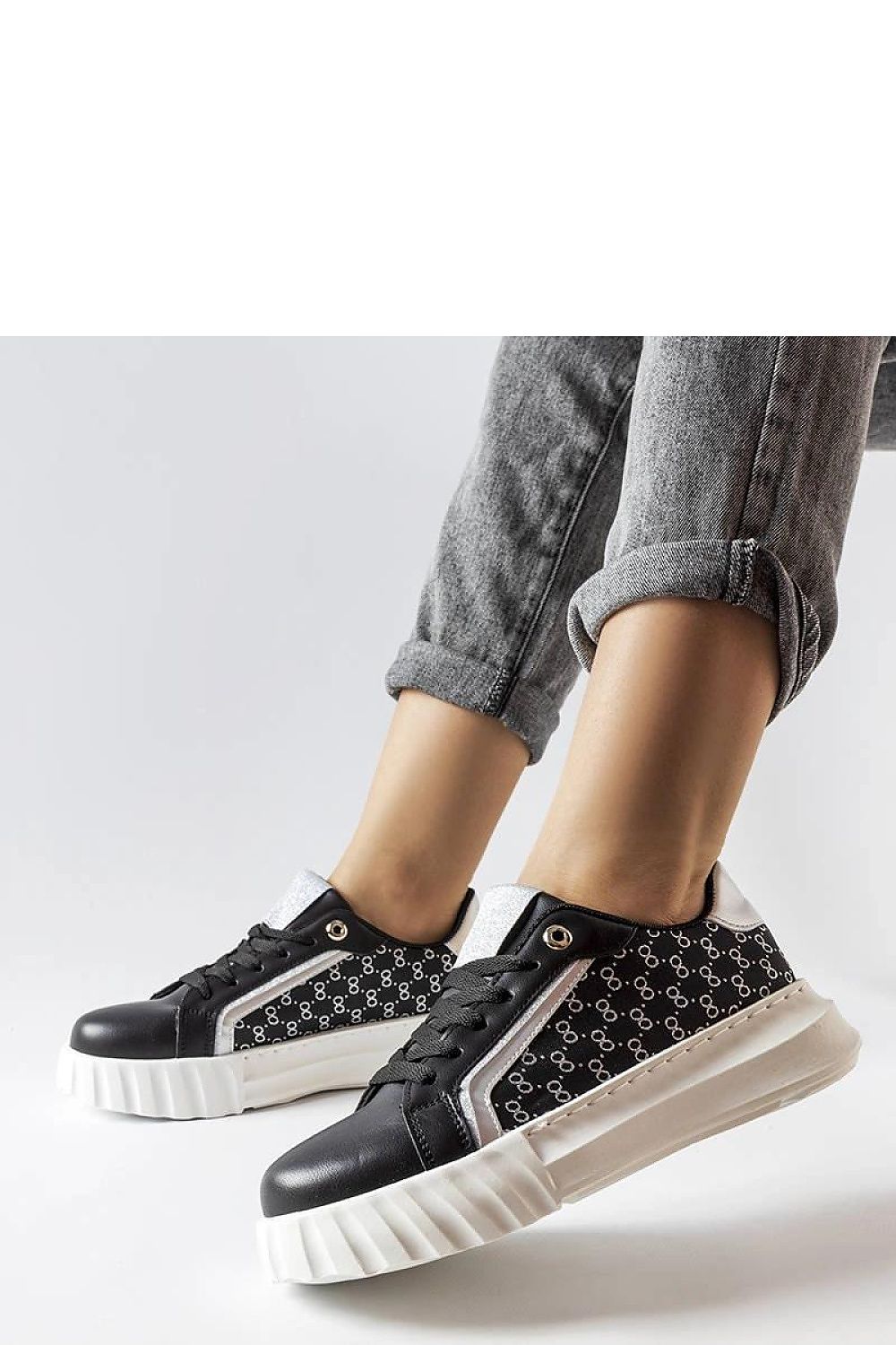  Sportliche Schuhe auf Plattform model 207783 Solea 