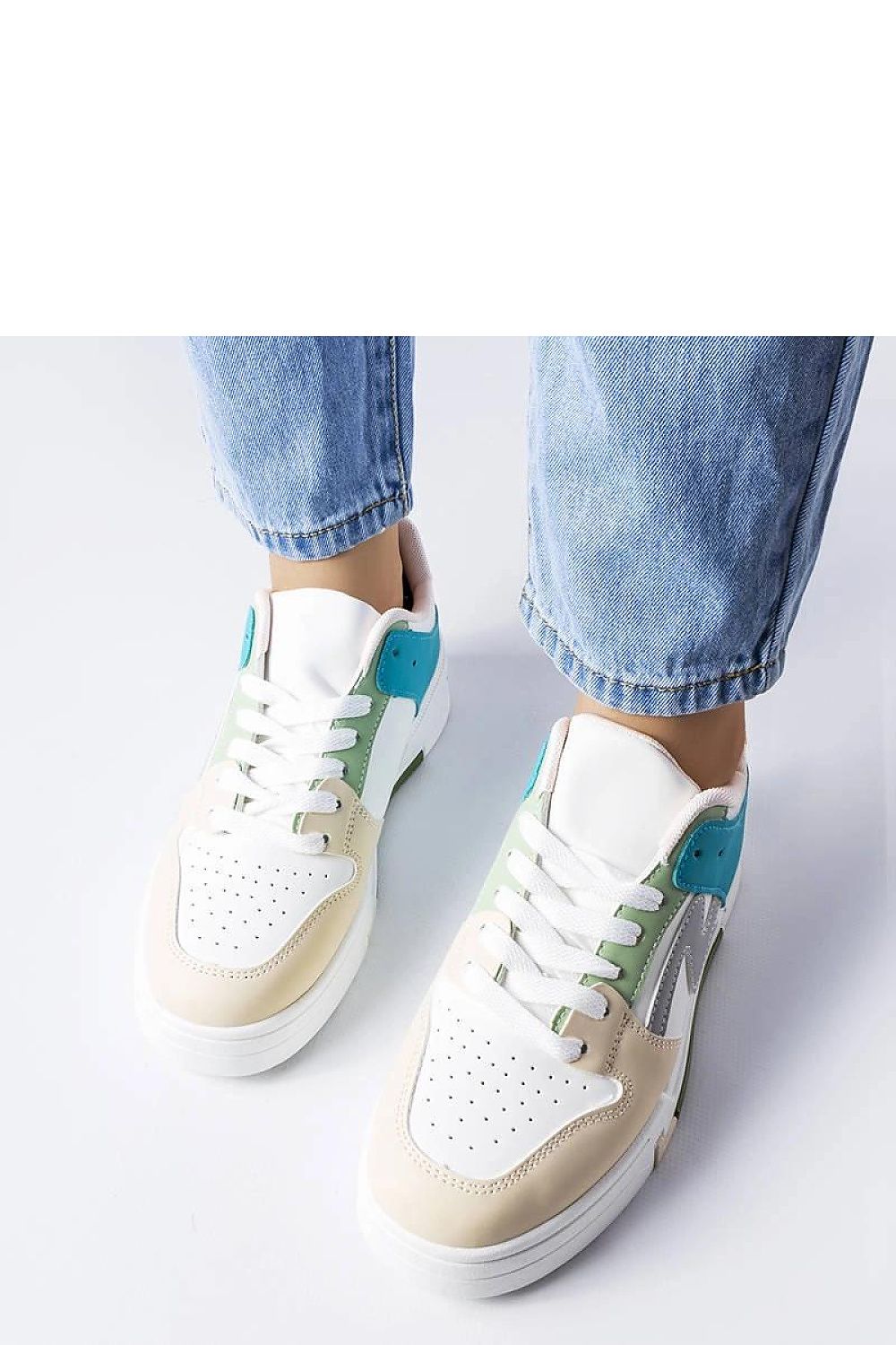  Sportliche Schuhe auf Plattform model 207905 Solea 