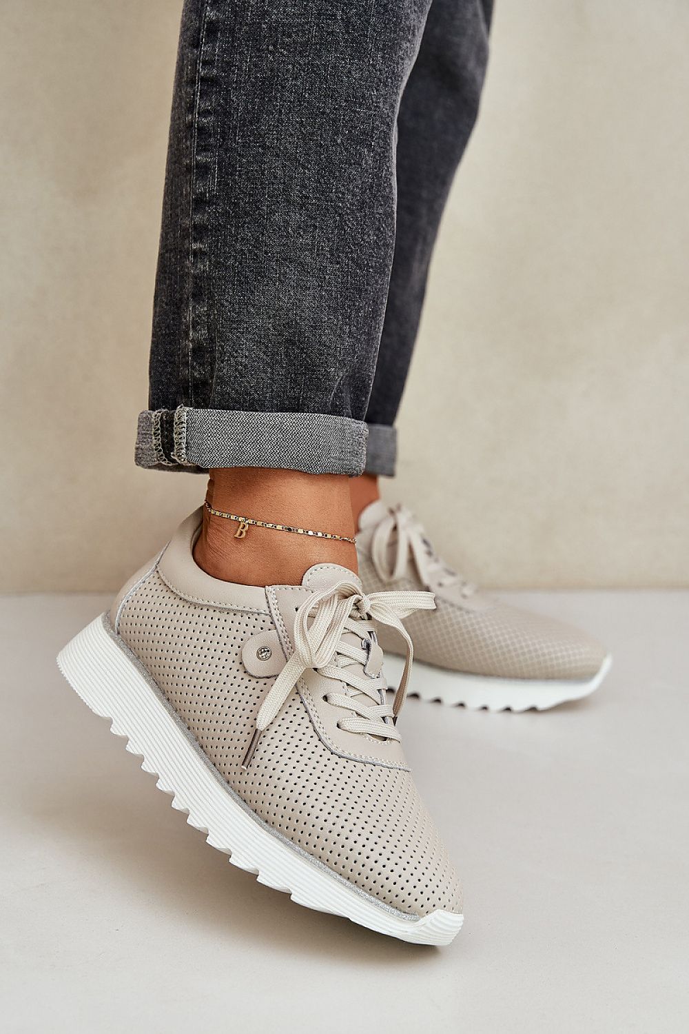 Sportliche Schuhe auf Plattform model 209067 Step in style 
