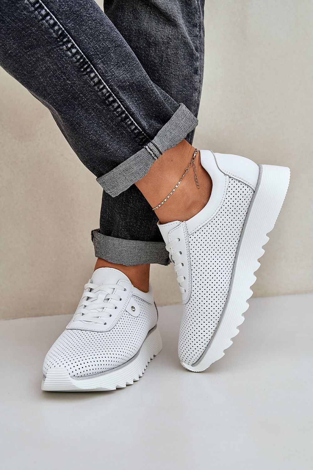  Sportliche Schuhe auf Plattform model 209068 Step in style 