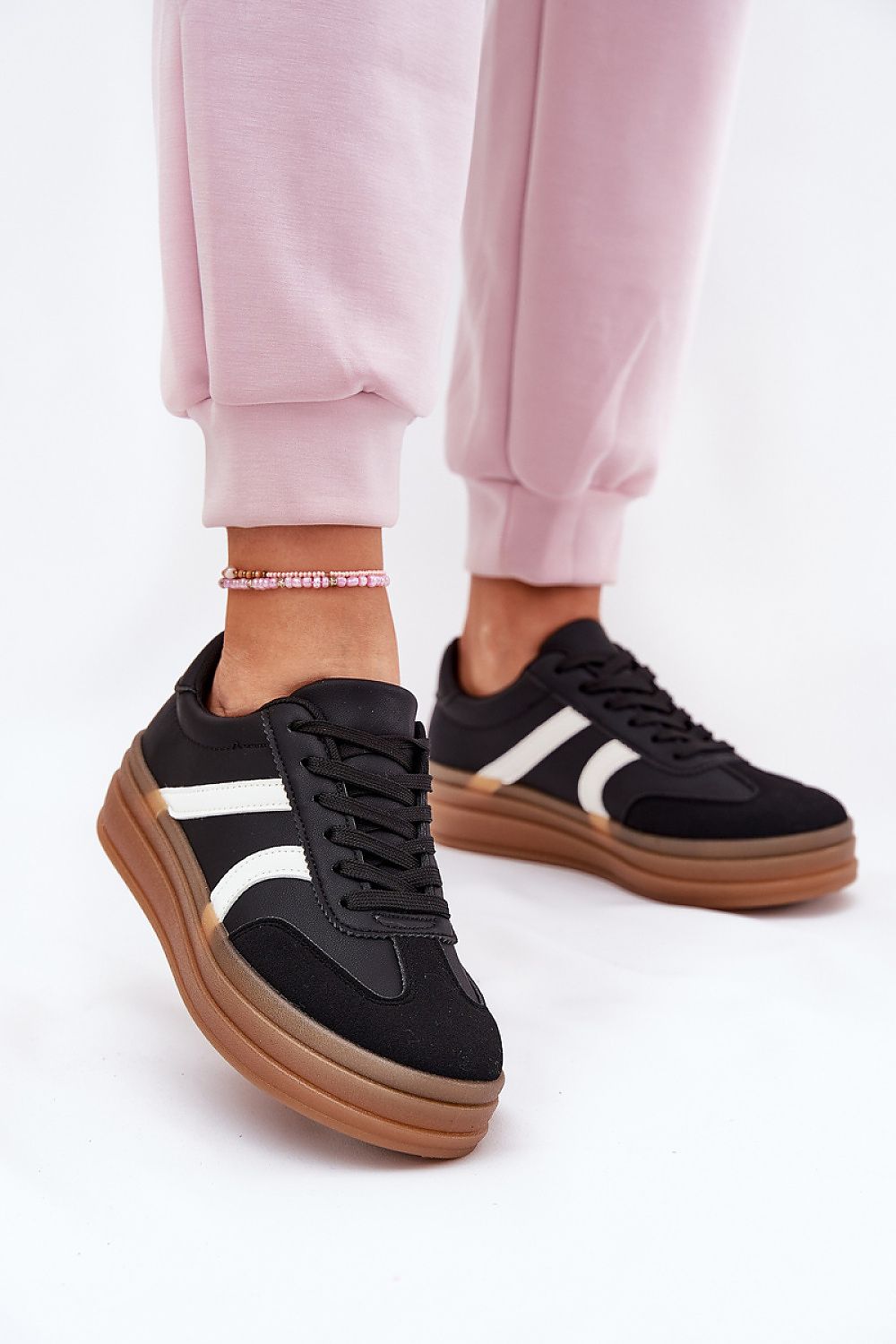  Sportliche Schuhe auf Plattform model 211346 Step in style 