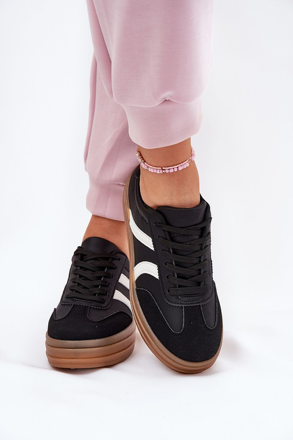  Sportliche Schuhe auf Plattform model 211346 Step in style 