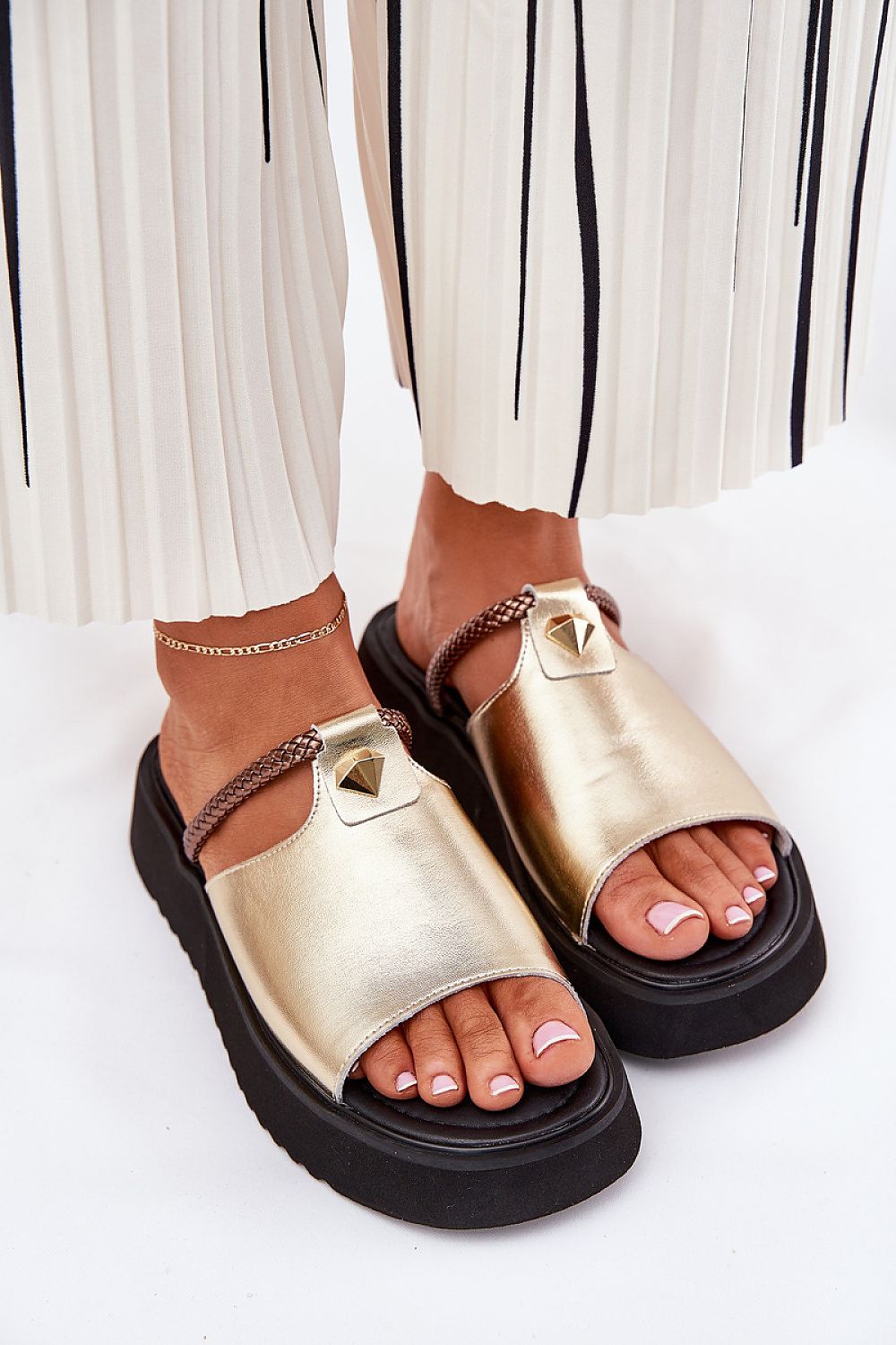  Plattform-Sandalen model 211966 Step in style 