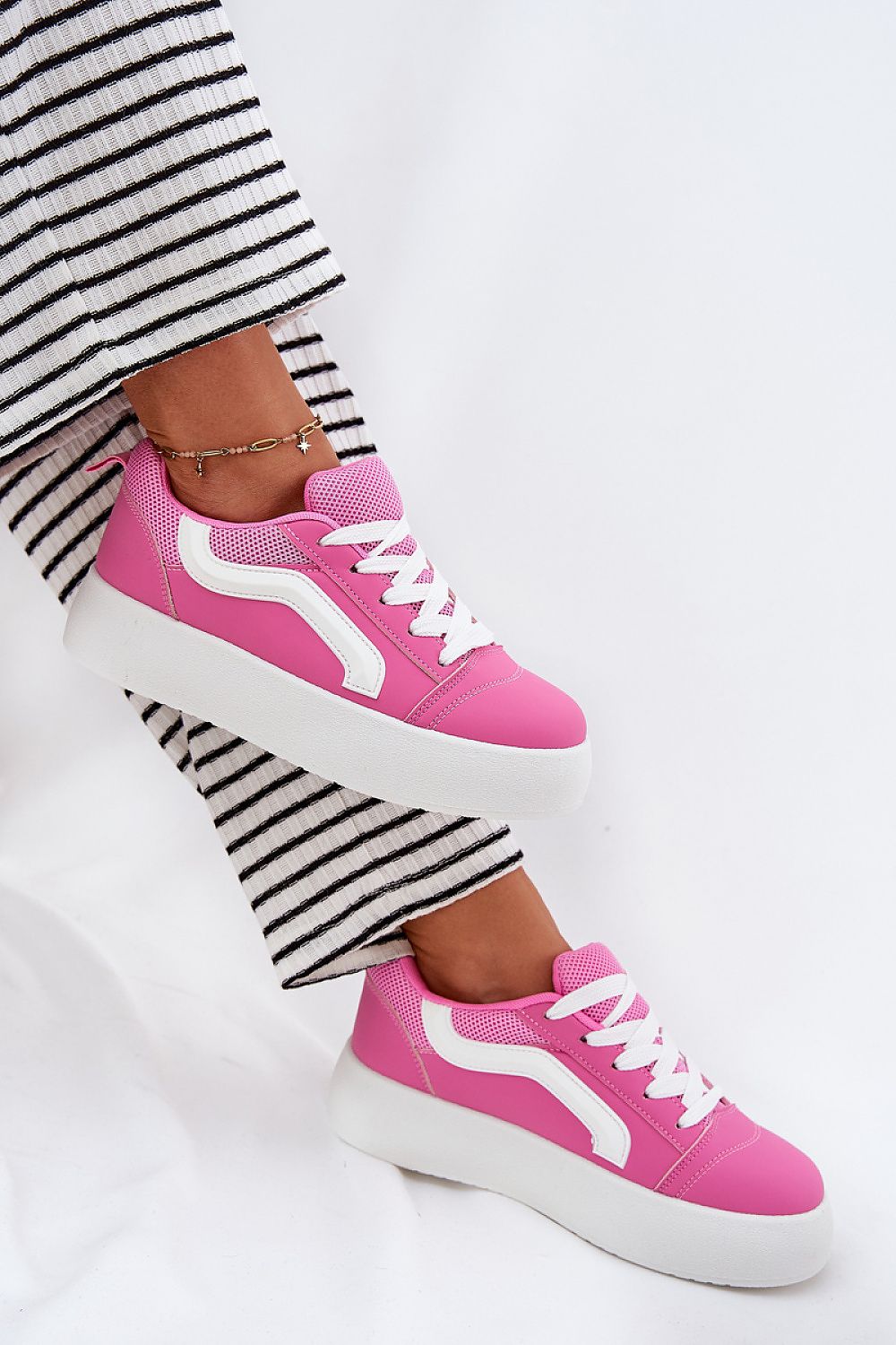  Sportliche Schuhe auf Plattform model 213190 Step in style 