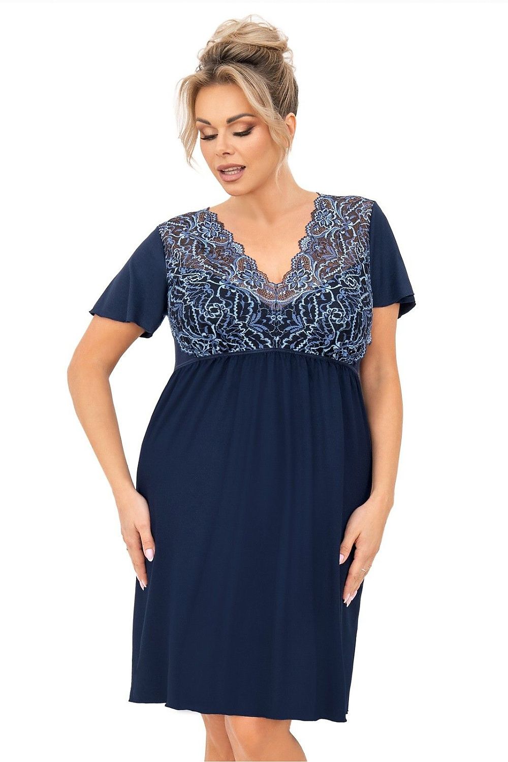  Nachthemden in großen Größen model 215550 Donna 
