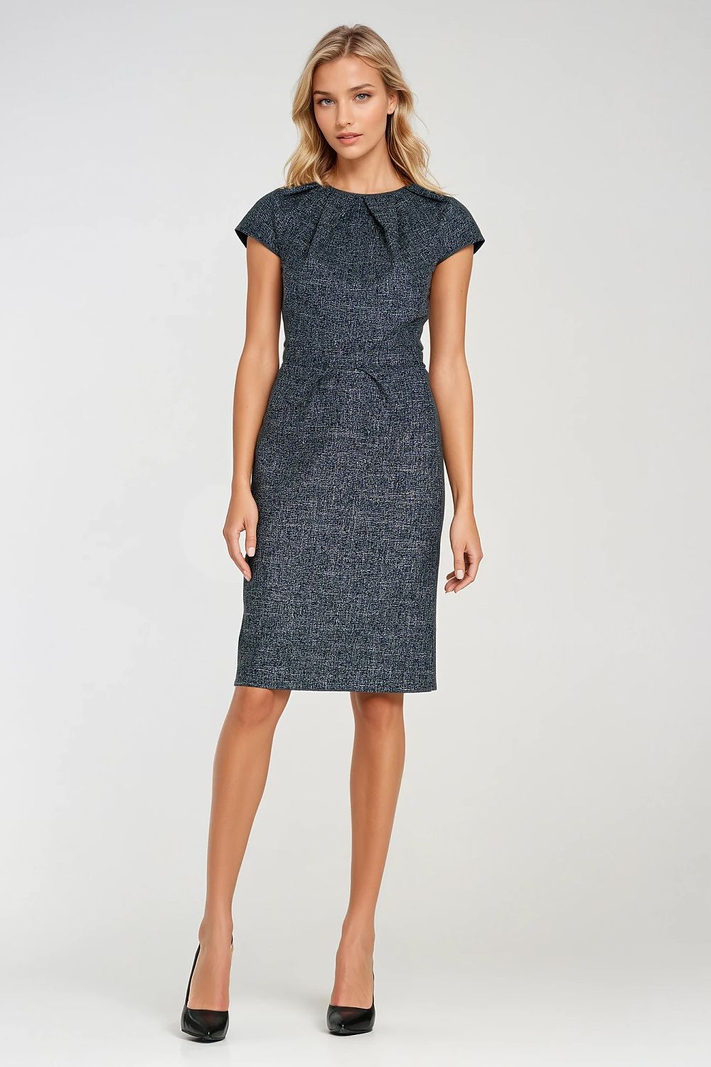  Alltagskleid model 217598 Nife 