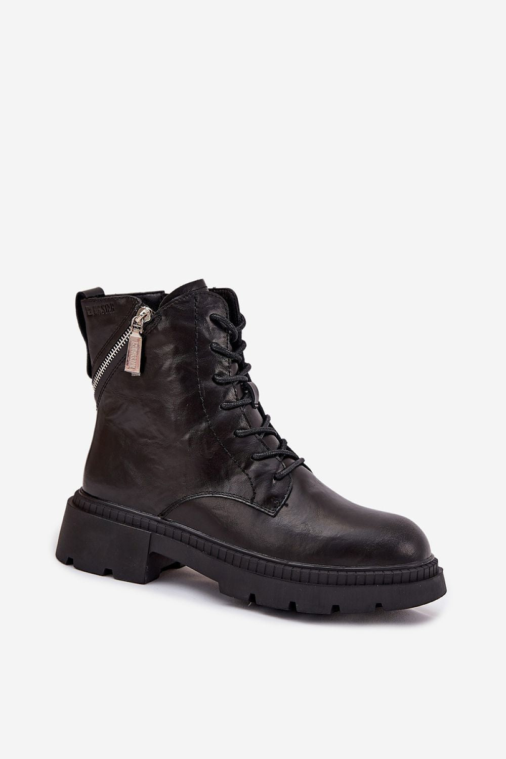  Boot model 218065 Step in style 