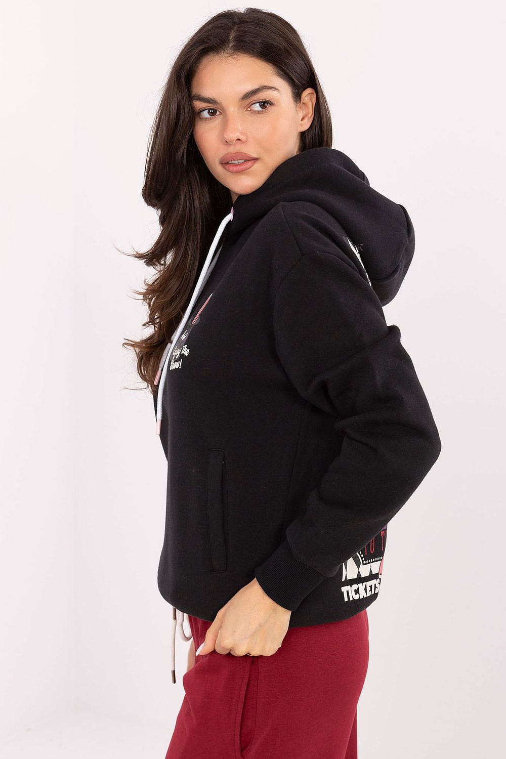Sublevel Hoodie in Schwarz mit Kapuze und Rückengrafik, Seitenansicht
