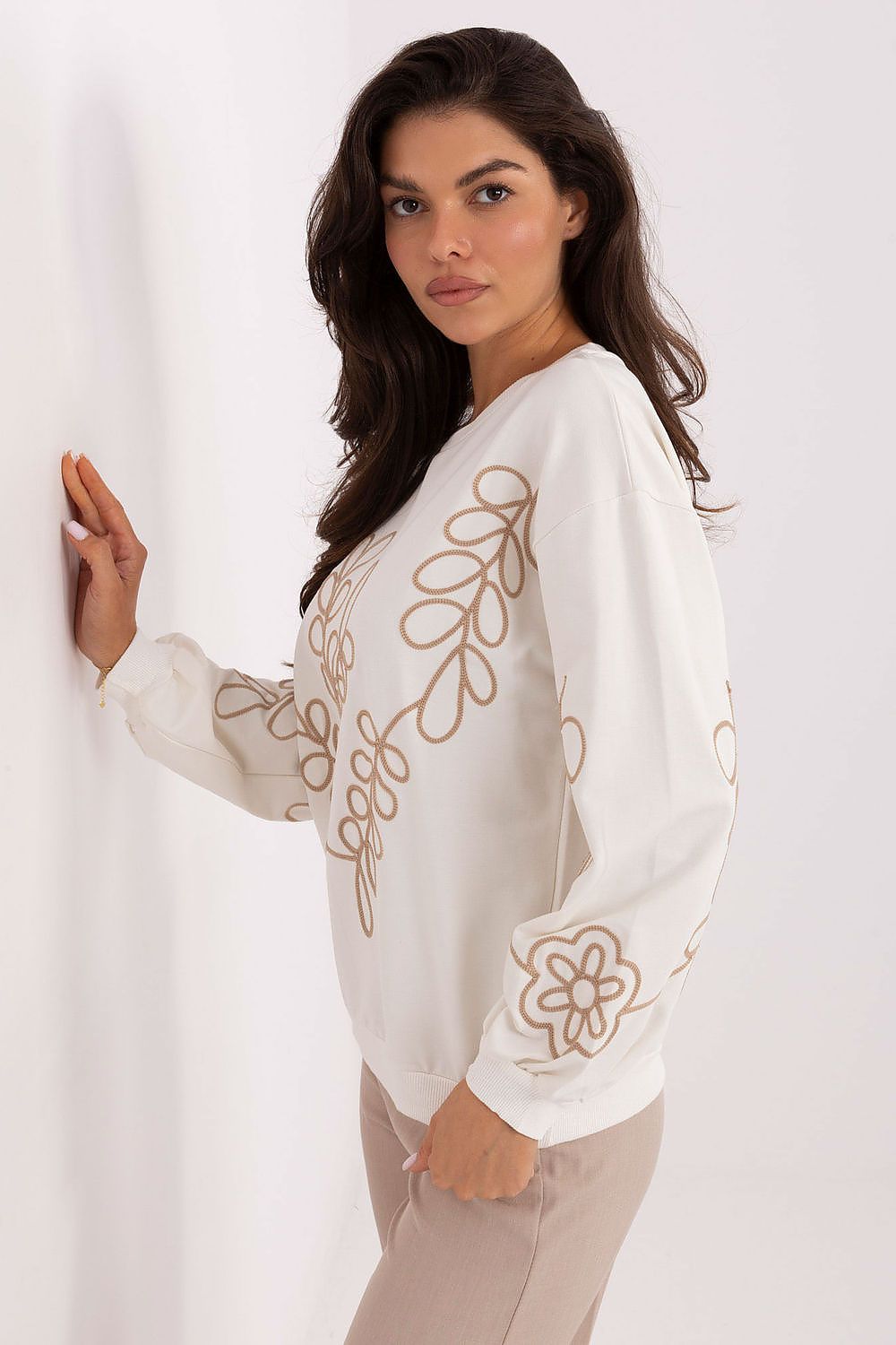  Sweater model 218386 Relevance 