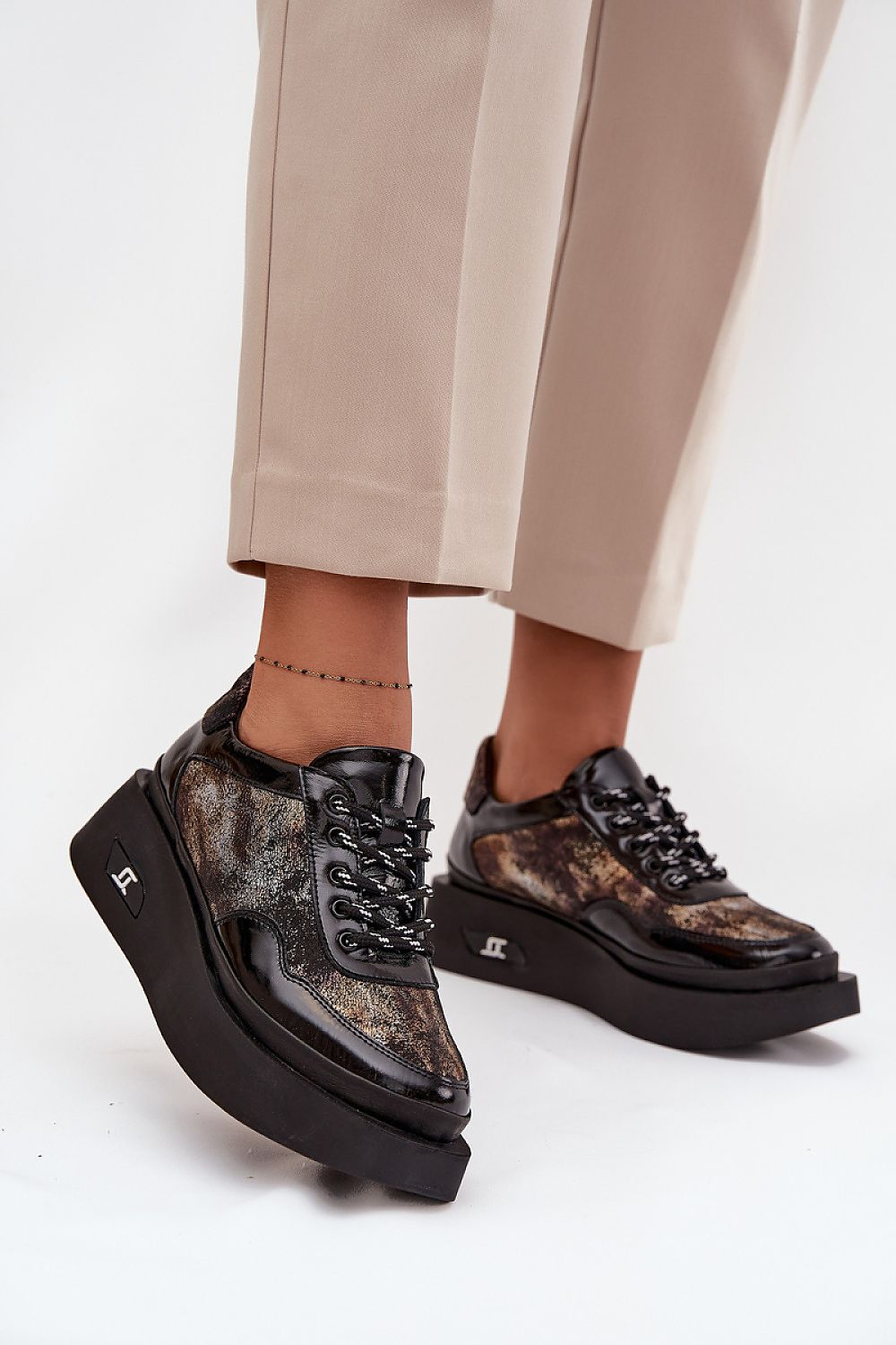  Halbschuhe mit Plattform model 219106 Step in style 