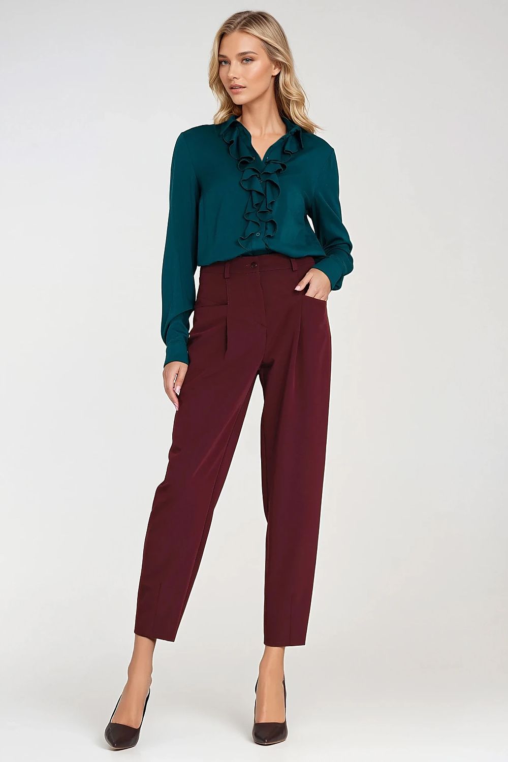  Damen Hose model 219765 Nife 