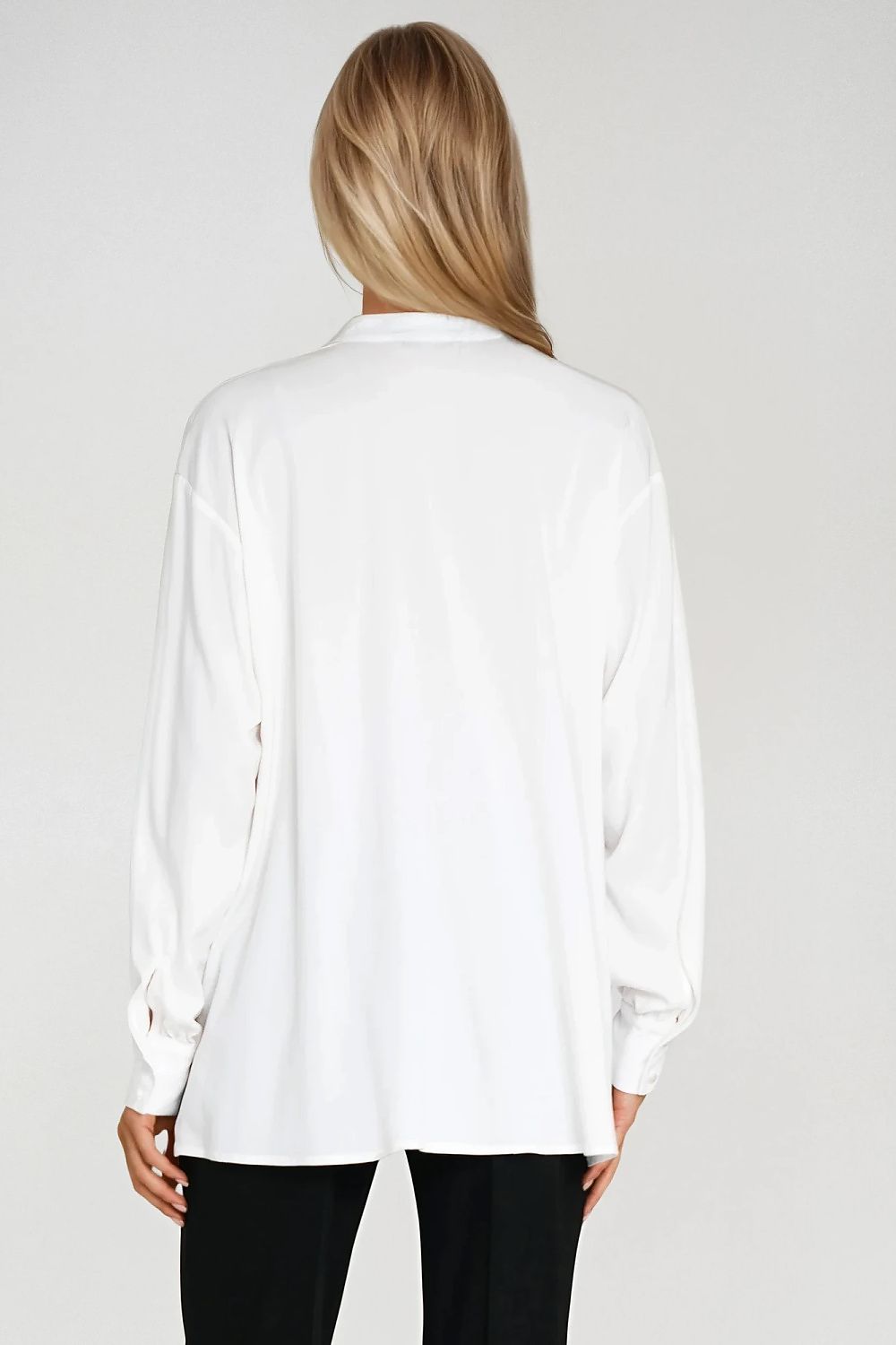  Bluse model 219788 Nife 