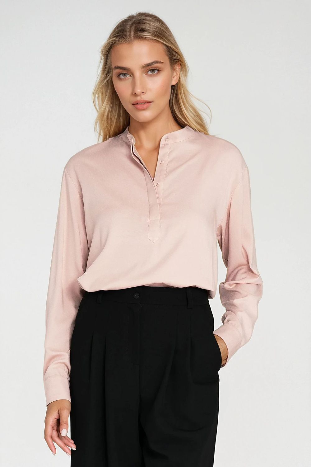  Bluse model 219790 Nife 