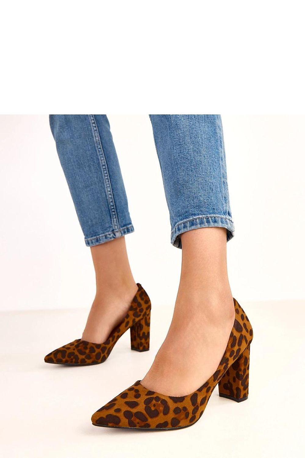 Solea Pumps in braunem Leopardenmuster mit Blockabsatz, Vorderansicht