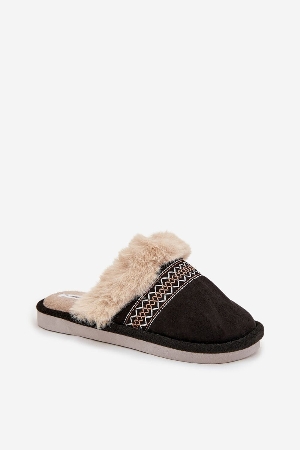 Step in style Pantolette schwarz mit Kunstfell und Zierstickerei, Seitenansicht