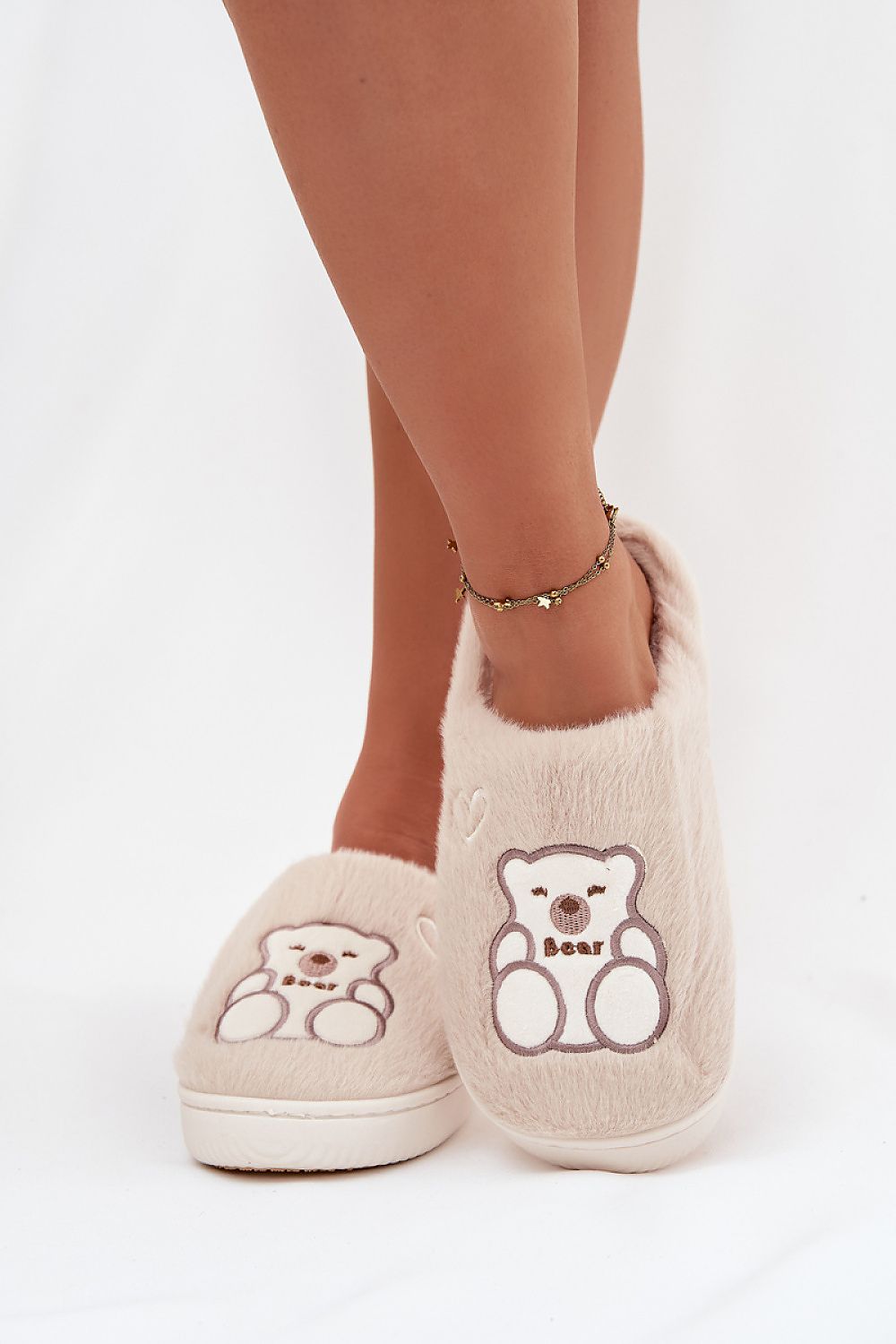 Step in style Pantolette creme mit Bärenmotiv und Herz, Vorderansicht