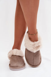 Step in style Pantolette in Taupe mit Kunstfellbesatz, Vorderansicht