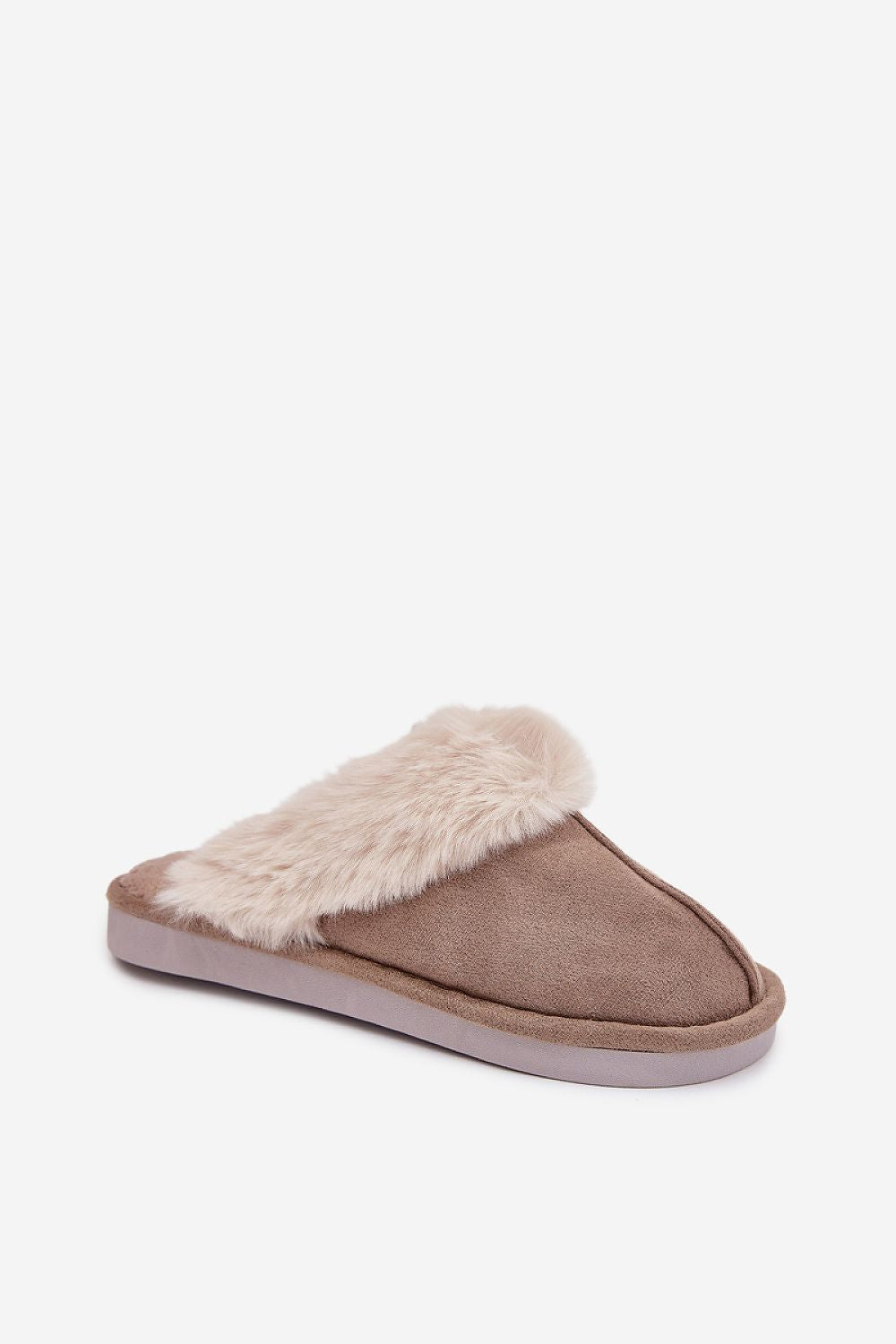 Step in style Pantolette in Taupe mit Kunstfellbesatz, Seitenansicht