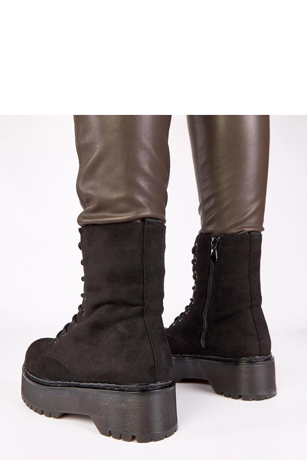  Stiefeletten mit Platform model 221668 Solea 