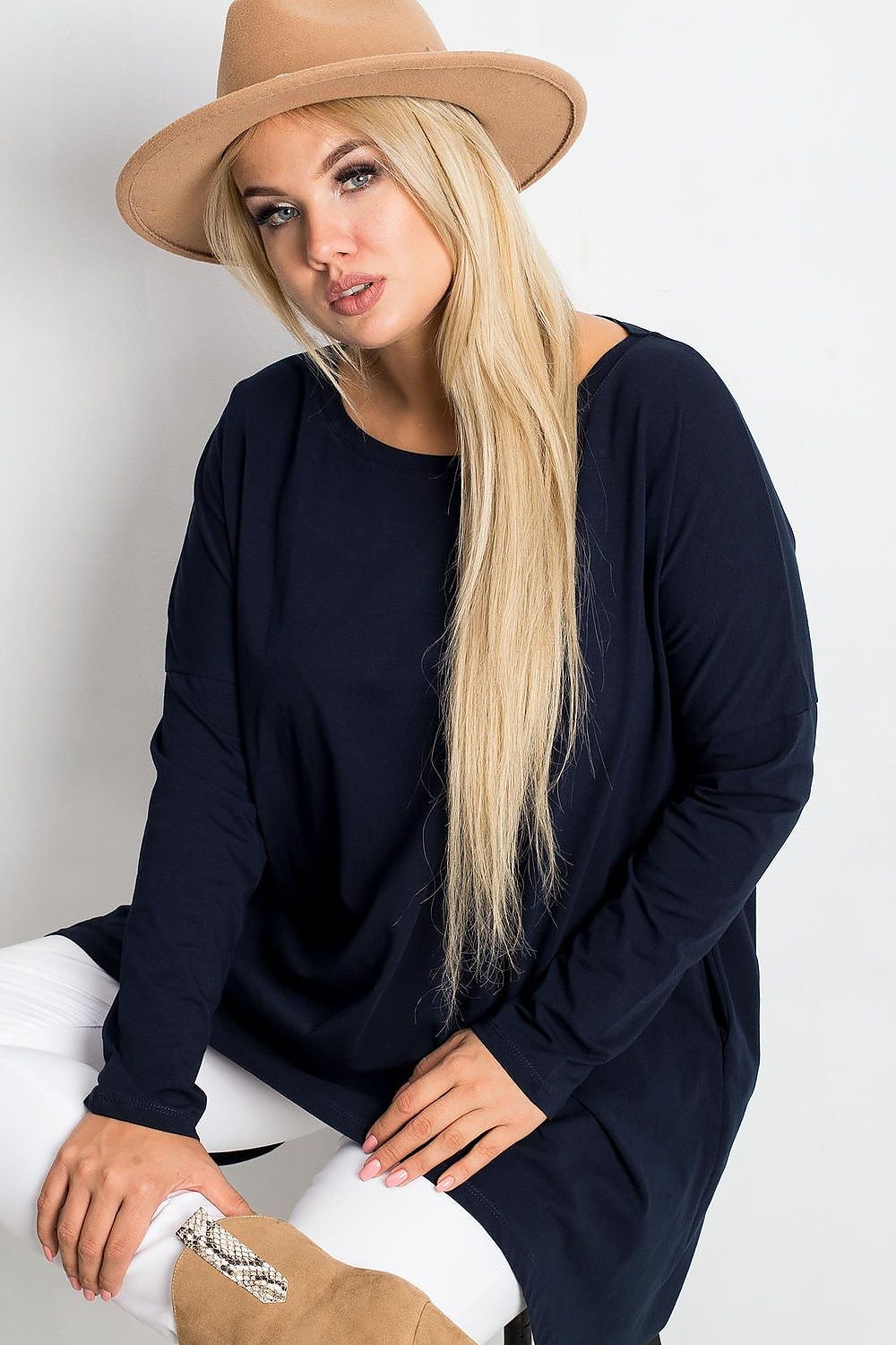  Plus-Size Tunika model 223039 Relevance 