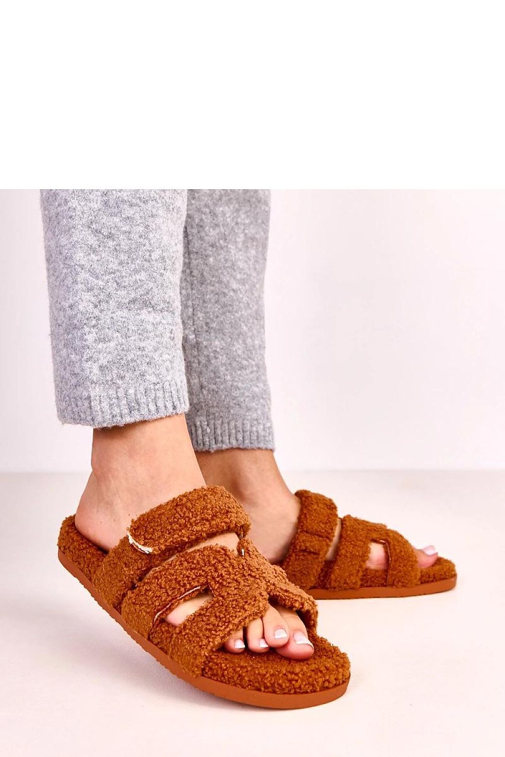  Pantoffeln model 223139 Solea 