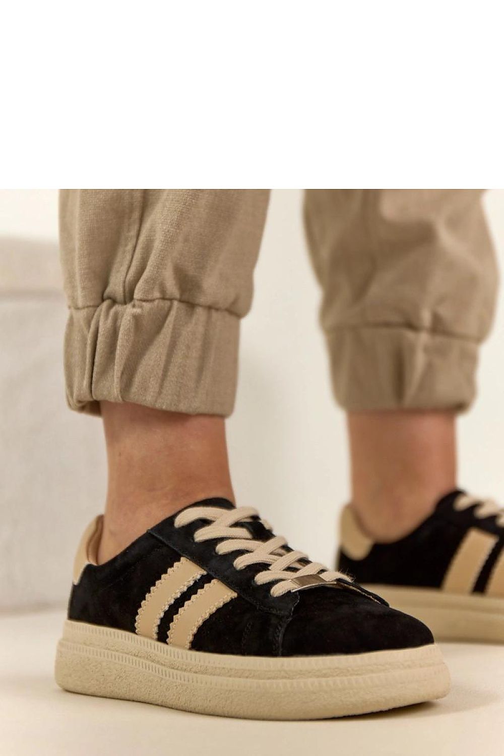  Sportliche Schuhe auf Plattform model 224959 Solea 
